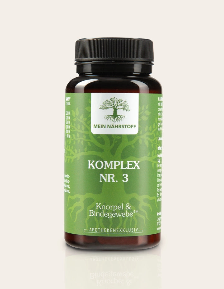 Braunes Nahrungsergänzungsmittel-Glas mit grünem Etikett, Aufschrift ‚MEIN NÄHRSTOFF – KOMPLEX NR. 3 – Knorpel & Bindegewebe – Apothekenexklusiv‘, mit Baum-Logo und schwarzem Schraubdeckel.